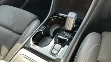 Volvo Xc40 2.0 B4P R DESIGN Pro 5dr Auto Petrol Estate